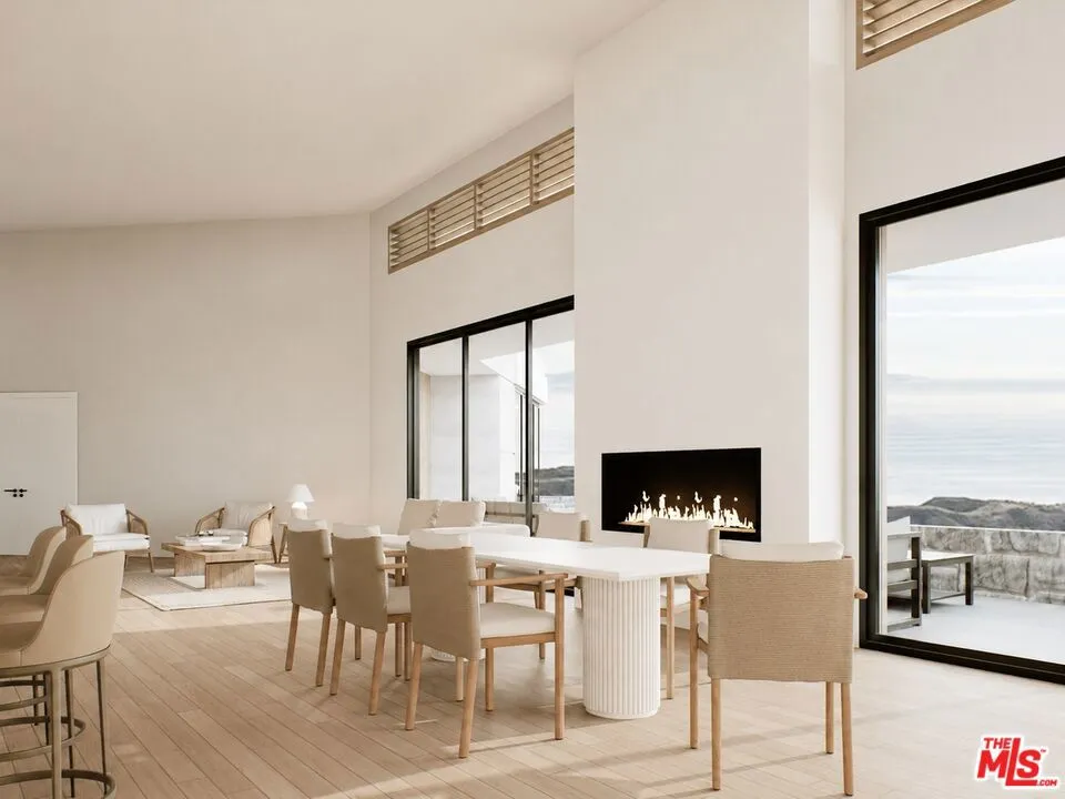 570 Schueren Malibu, CA 90265