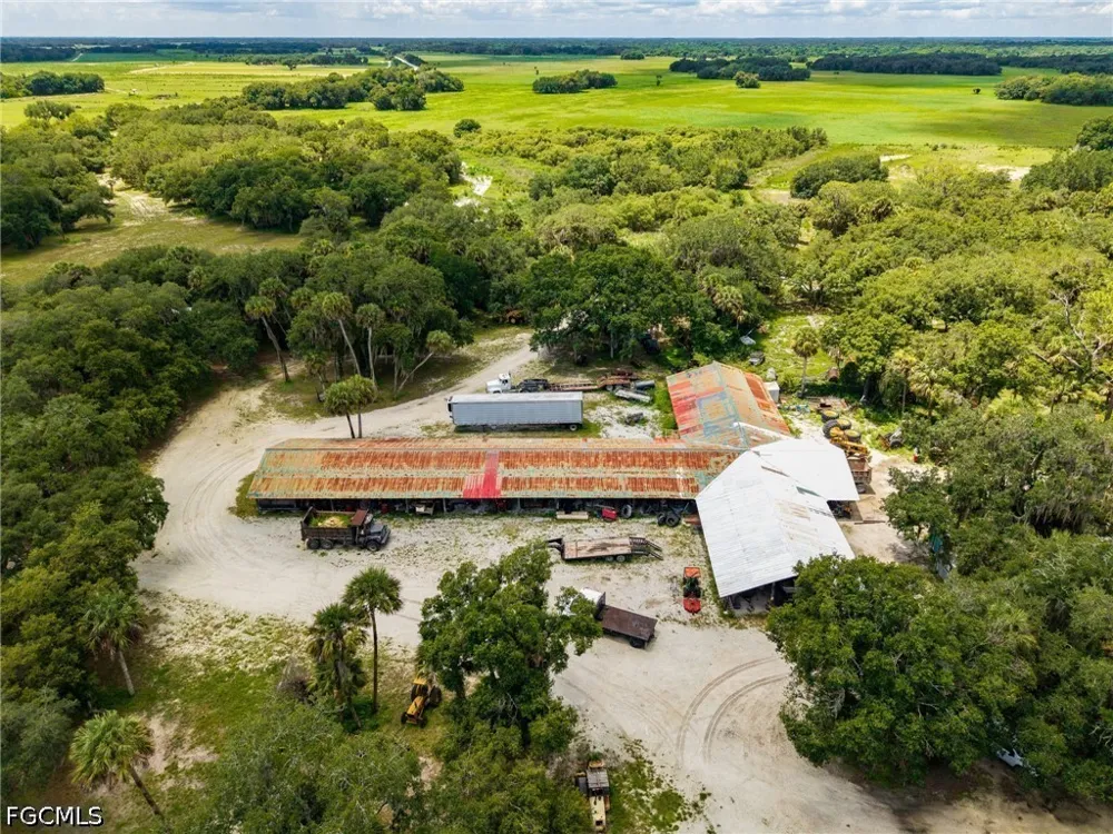 Dooley Grade Road Clewiston, FL 33440