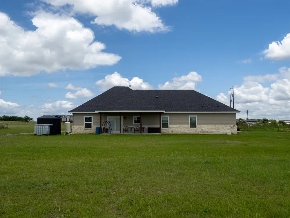 140 Daniel Drive Bertram, TX 78605