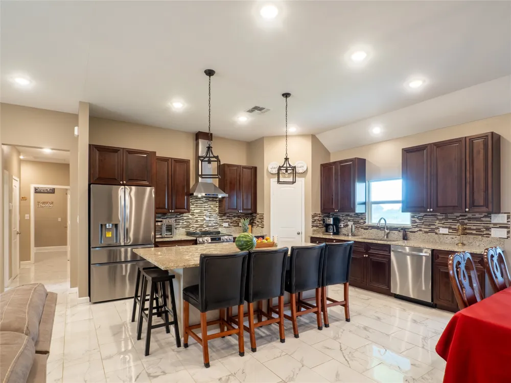 140 Daniel Drive Bertram, TX 78605