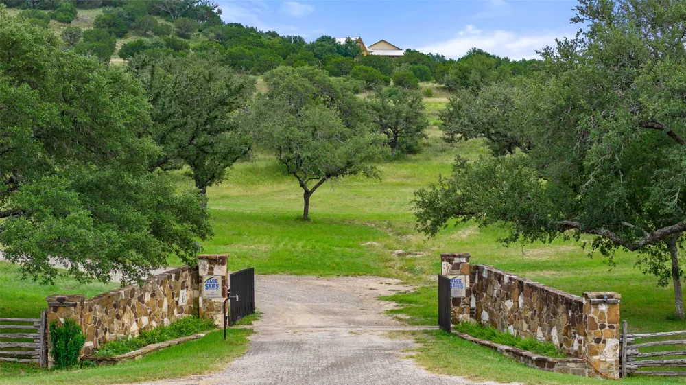 8400 E Fm 1431 Marble Falls, TX 78654