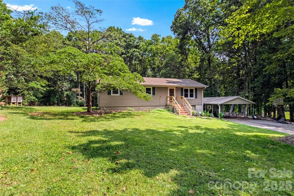 152 Blue Ridge Road State Road, NC 28676