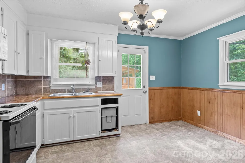152 Blue Ridge Road State Road, NC 28676