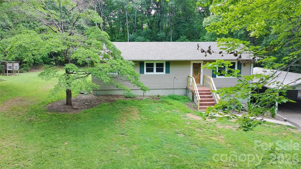 152 Blue Ridge Road State Road, NC 28676