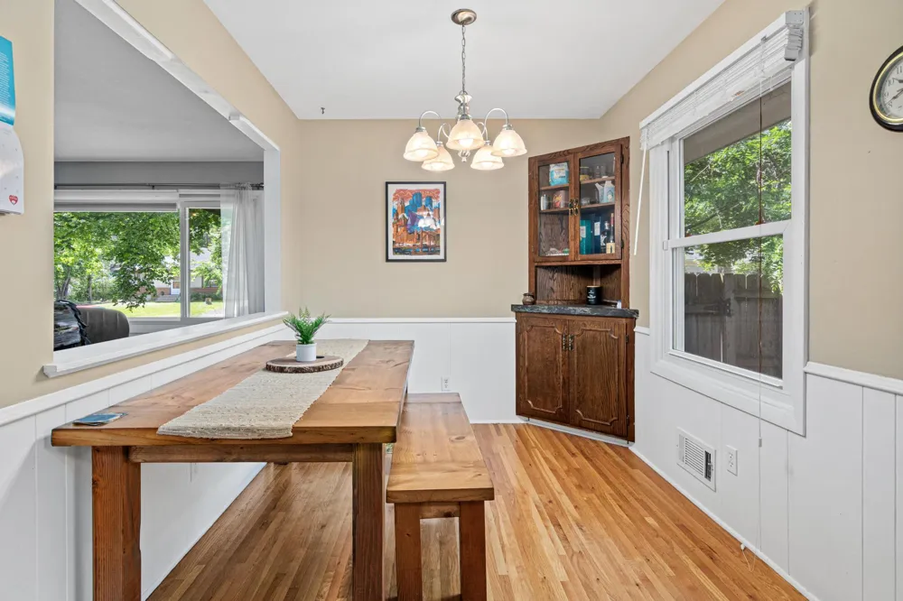 3236 Indiana Avenue Robbinsdale, MN 55422