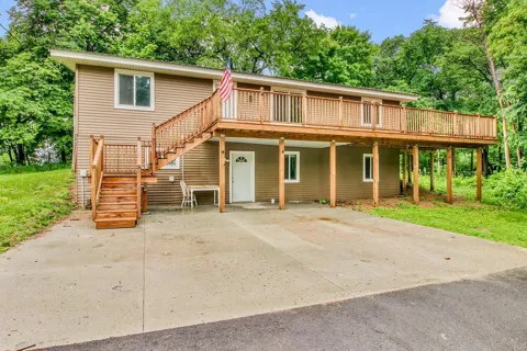 41621 County Highway 41