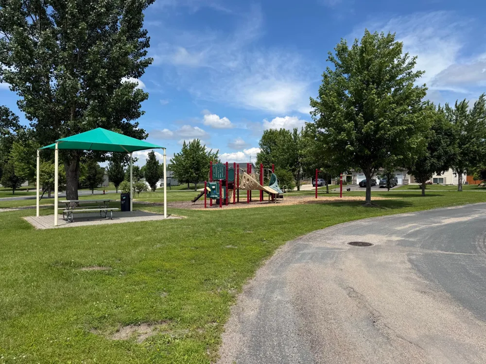 445 Maryland Street NW Hutchinson, MN 55350