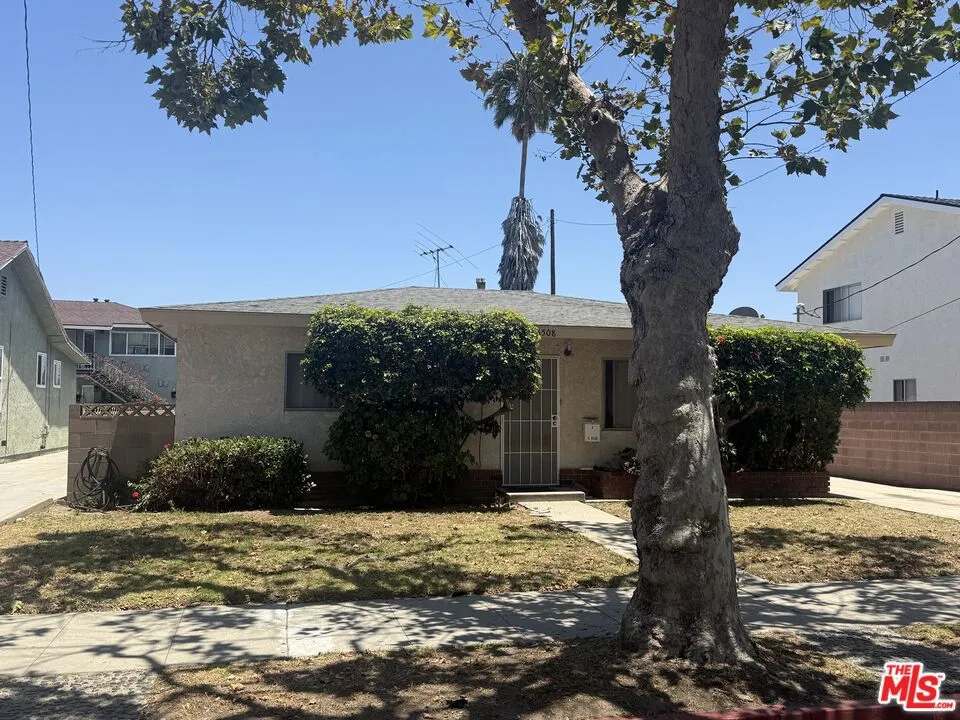 16508 Halldale Avenue Gardena, CA 90247