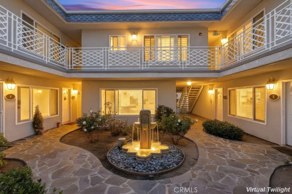 1720 Newport Avenue #2 Long Beach, CA 90804