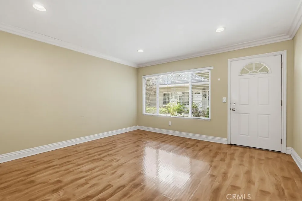 1720 Newport Avenue #2 Long Beach, CA 90804