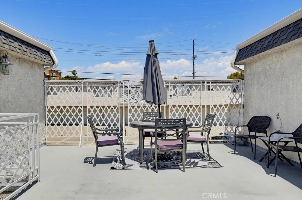 1720 Newport Avenue #2 Long Beach, CA 90804