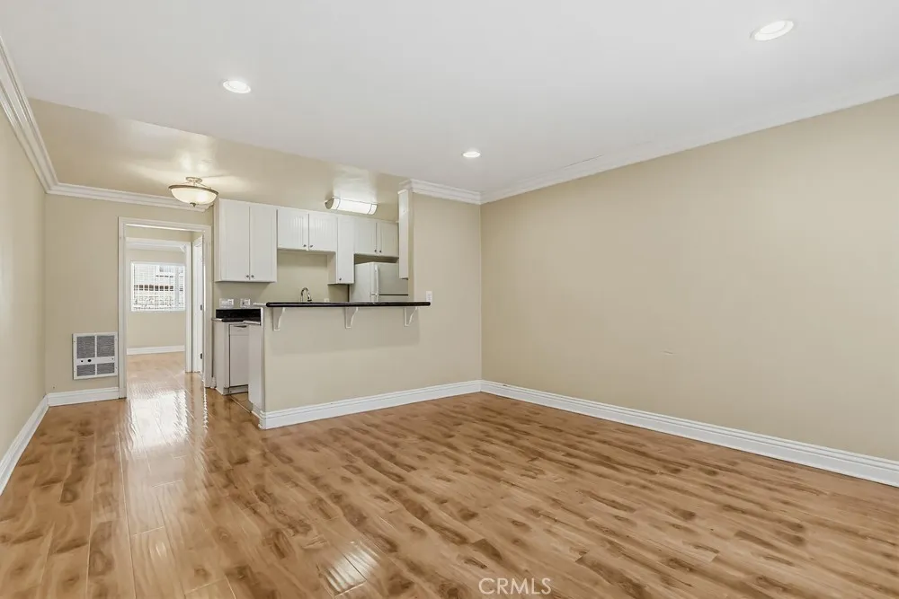 1720 Newport Avenue #2 Long Beach, CA 90804
