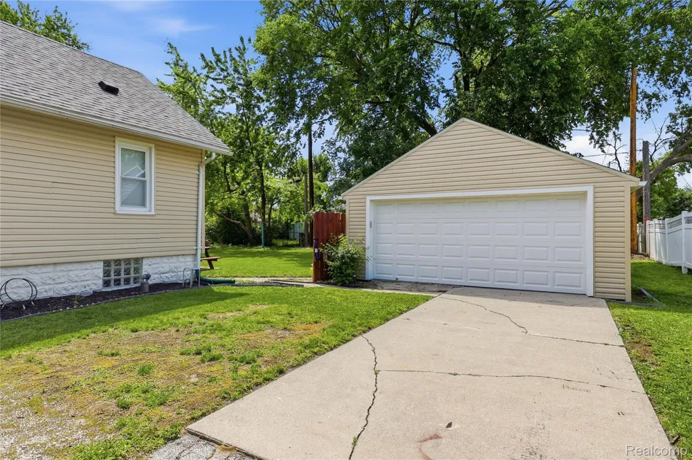 1630 Gordon Street Port Huron City, MI 48060