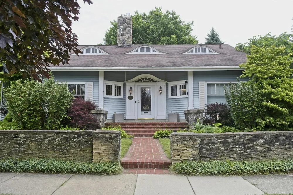 311 S Thompson Street Jackson City, MI 49203
