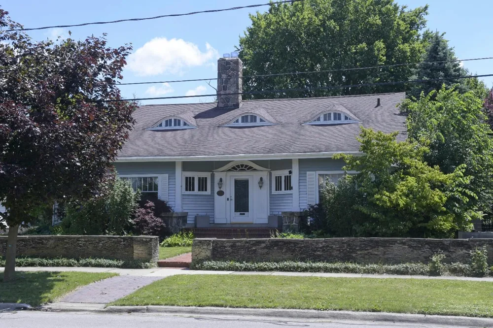 311 S Thompson Street Jackson City, MI 49203