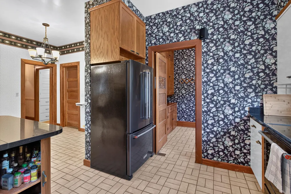 311 S Thompson Street Jackson City, MI 49203