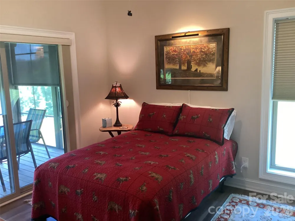 1052 Porter Creek Drive Franklin, NC 28734