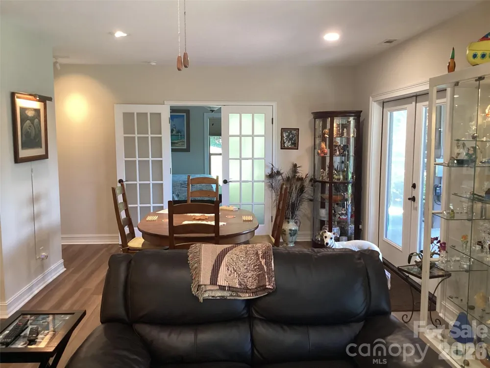 1052 Porter Creek Drive Franklin, NC 28734