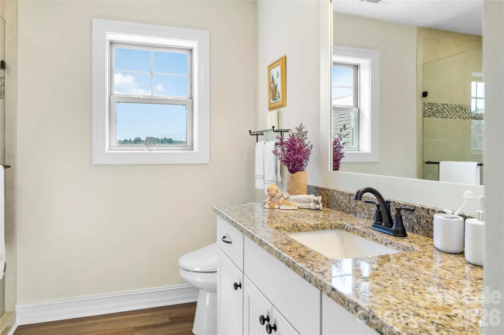 1052 Porter Creek Drive Franklin, NC 28734