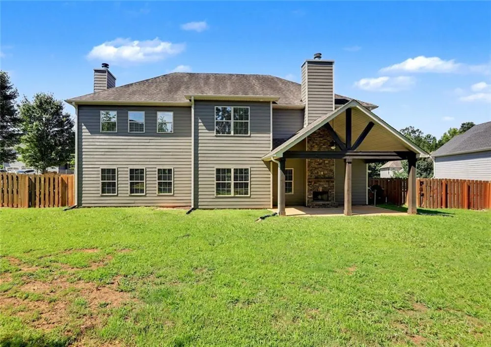 12 alabama Avenue Sharpsburg, GA 30277