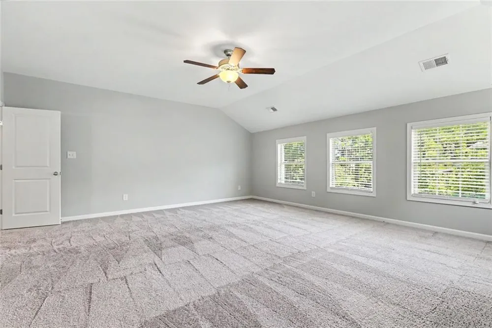 12 alabama Avenue Sharpsburg, GA 30277