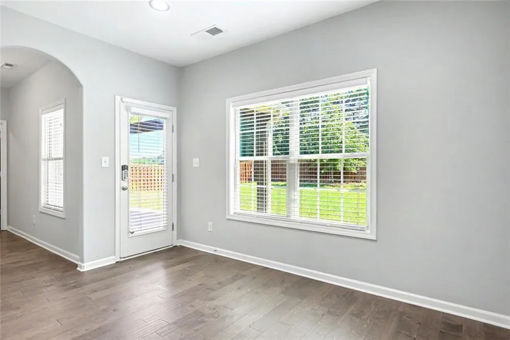 12 alabama Avenue Sharpsburg, GA 30277