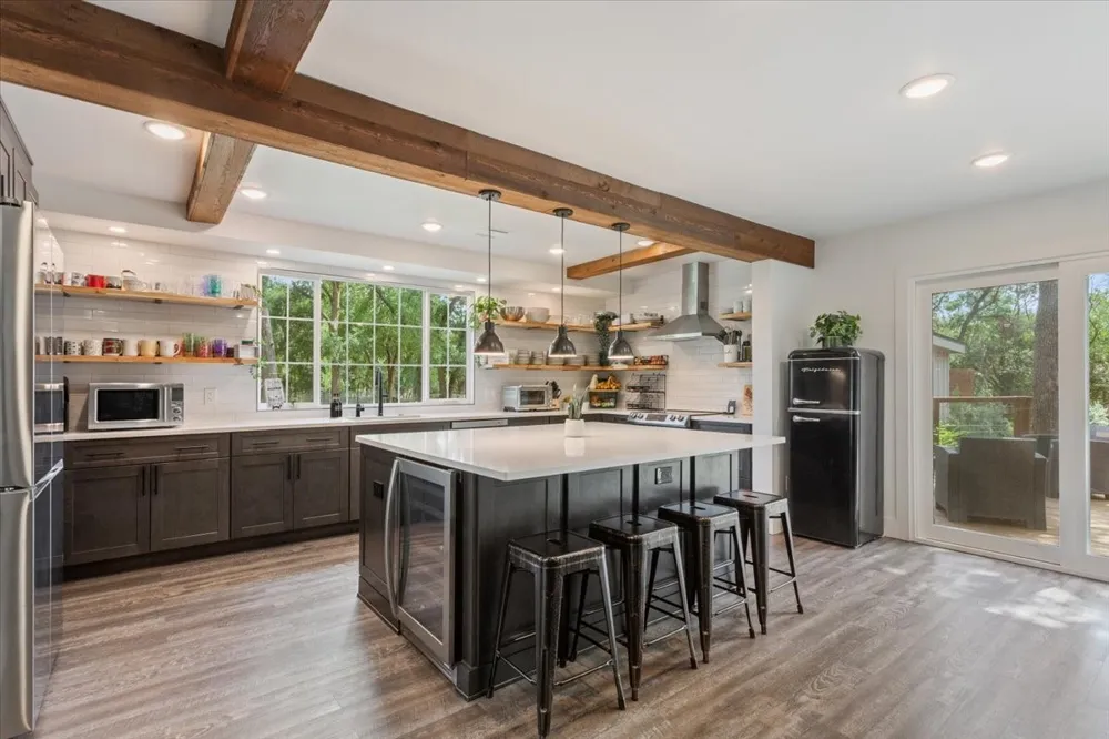 15988 Wortham Bend Road China Spring, TX 76633