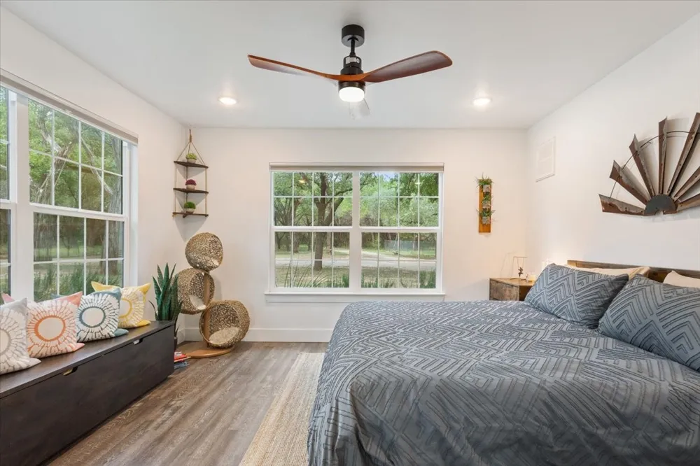 15988 Wortham Bend Road China Spring, TX 76633