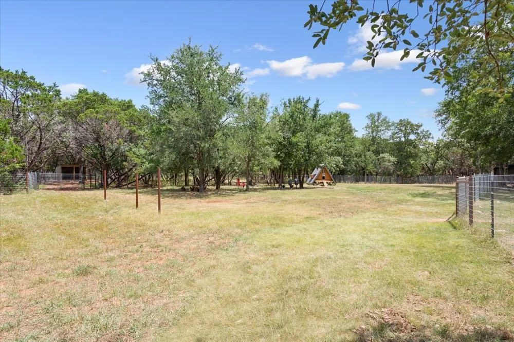 15988 Wortham Bend Road China Spring, TX 76633