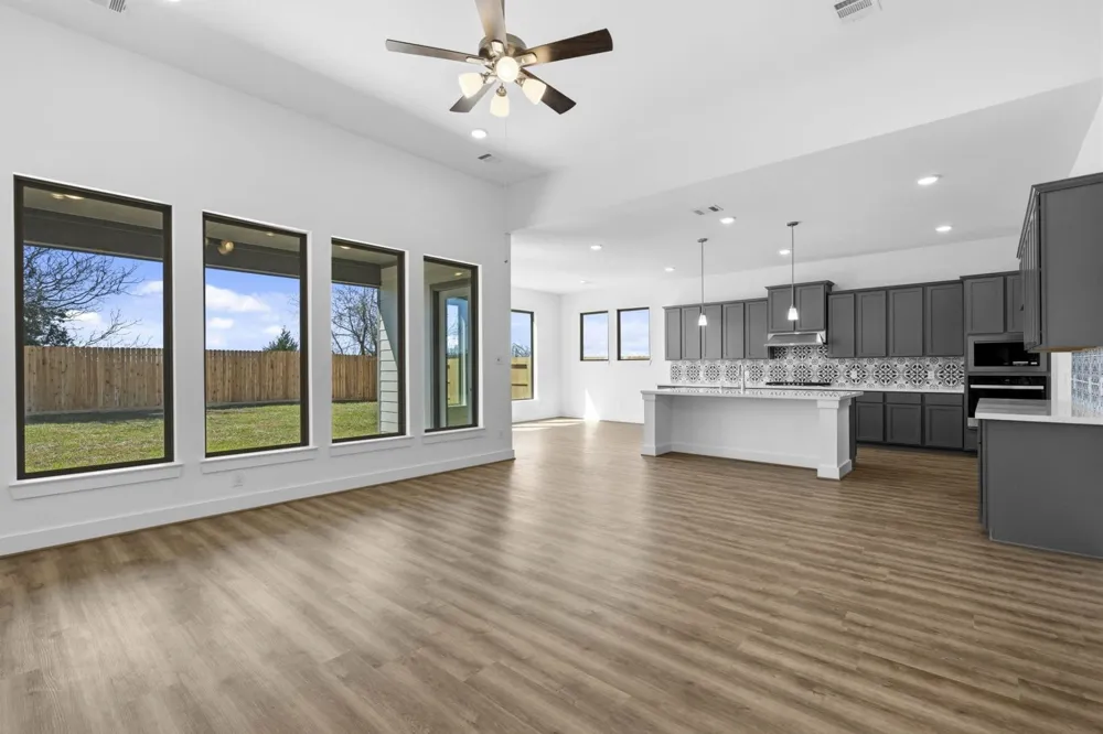 2637 Rainier Drive Corinth, TX 76210
