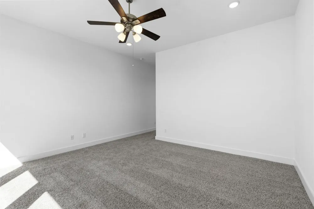 2637 Rainier Drive Corinth, TX 76210