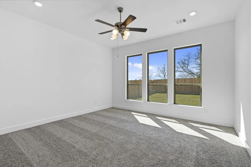2637 Rainier Drive Corinth, TX 76210
