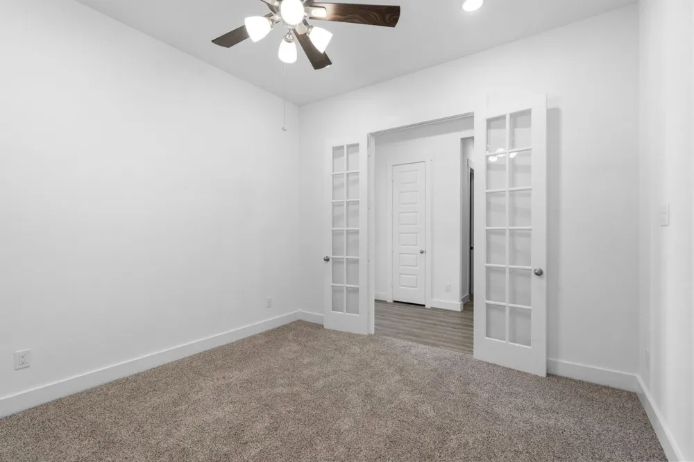 2637 Rainier Drive Corinth, TX 76210