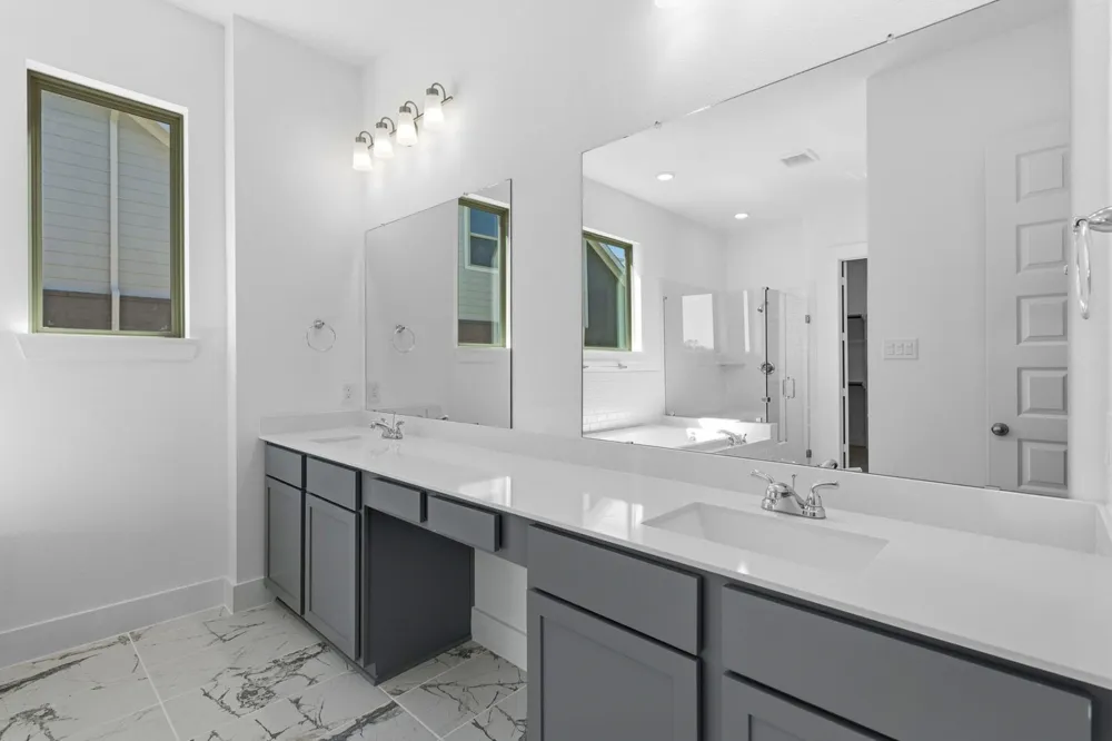 2637 Rainier Drive Corinth, TX 76210