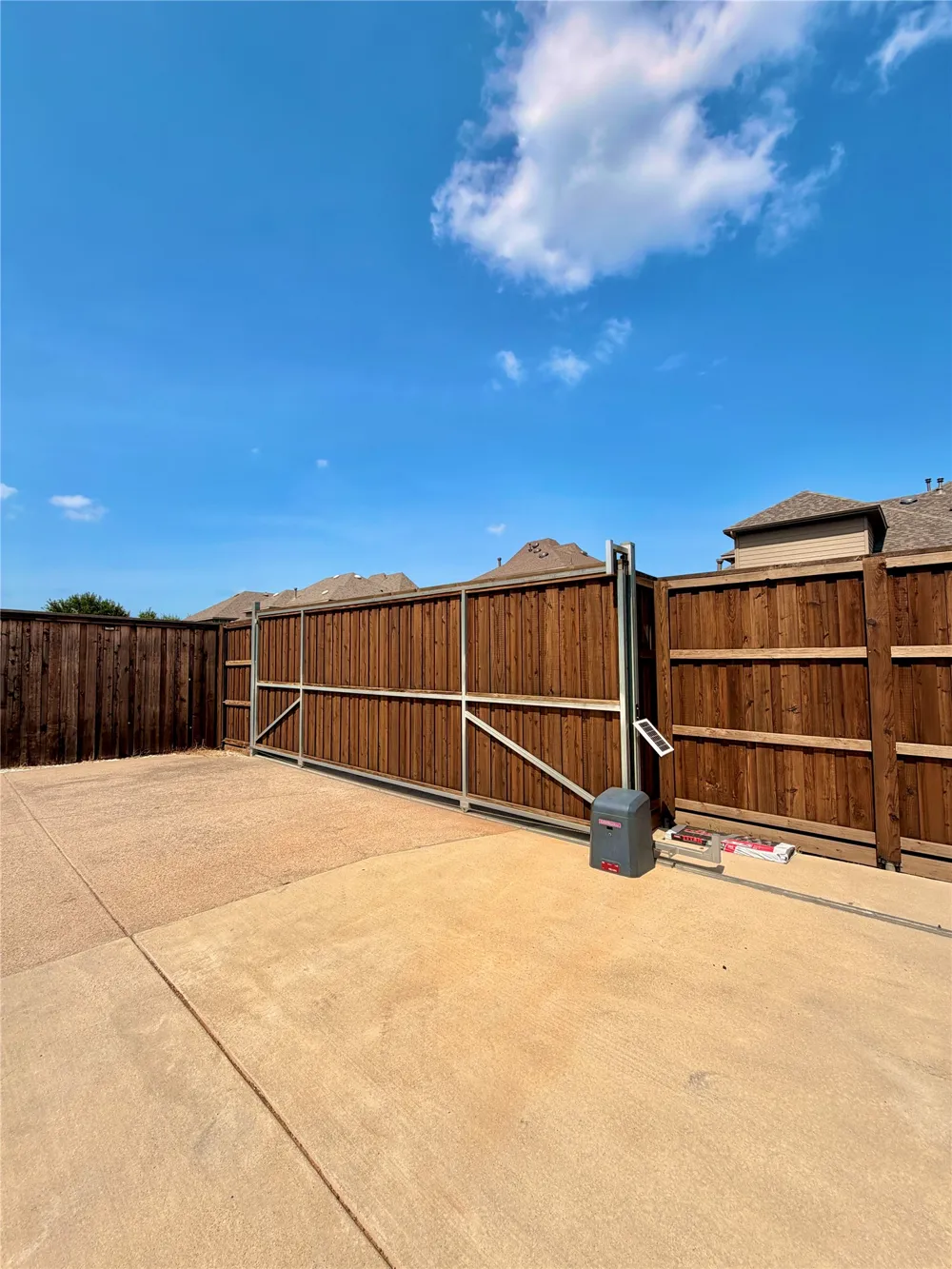 7606 Clearmeadow Lane Sachse, TX 75048