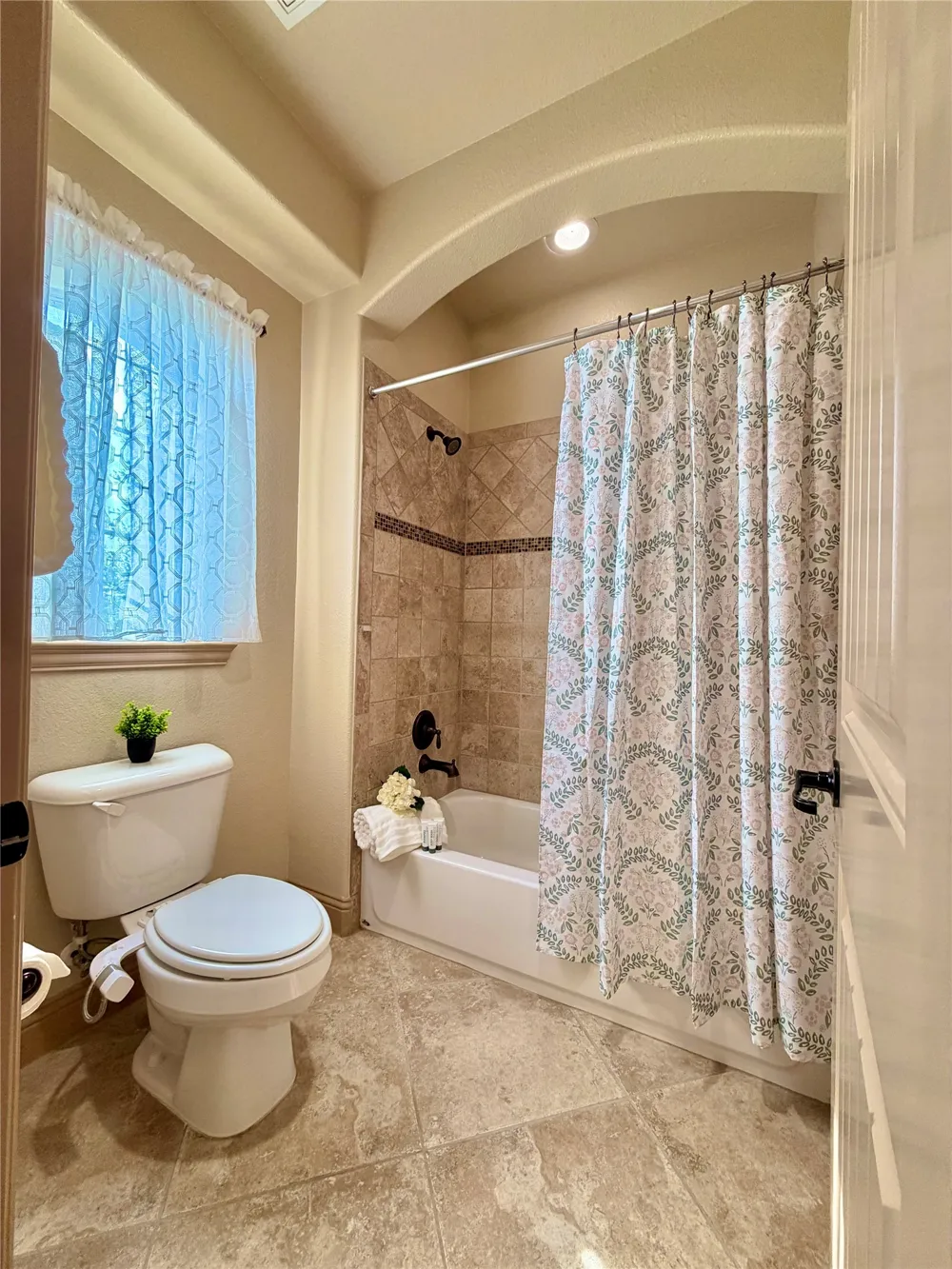 7606 Clearmeadow Lane Sachse, TX 75048