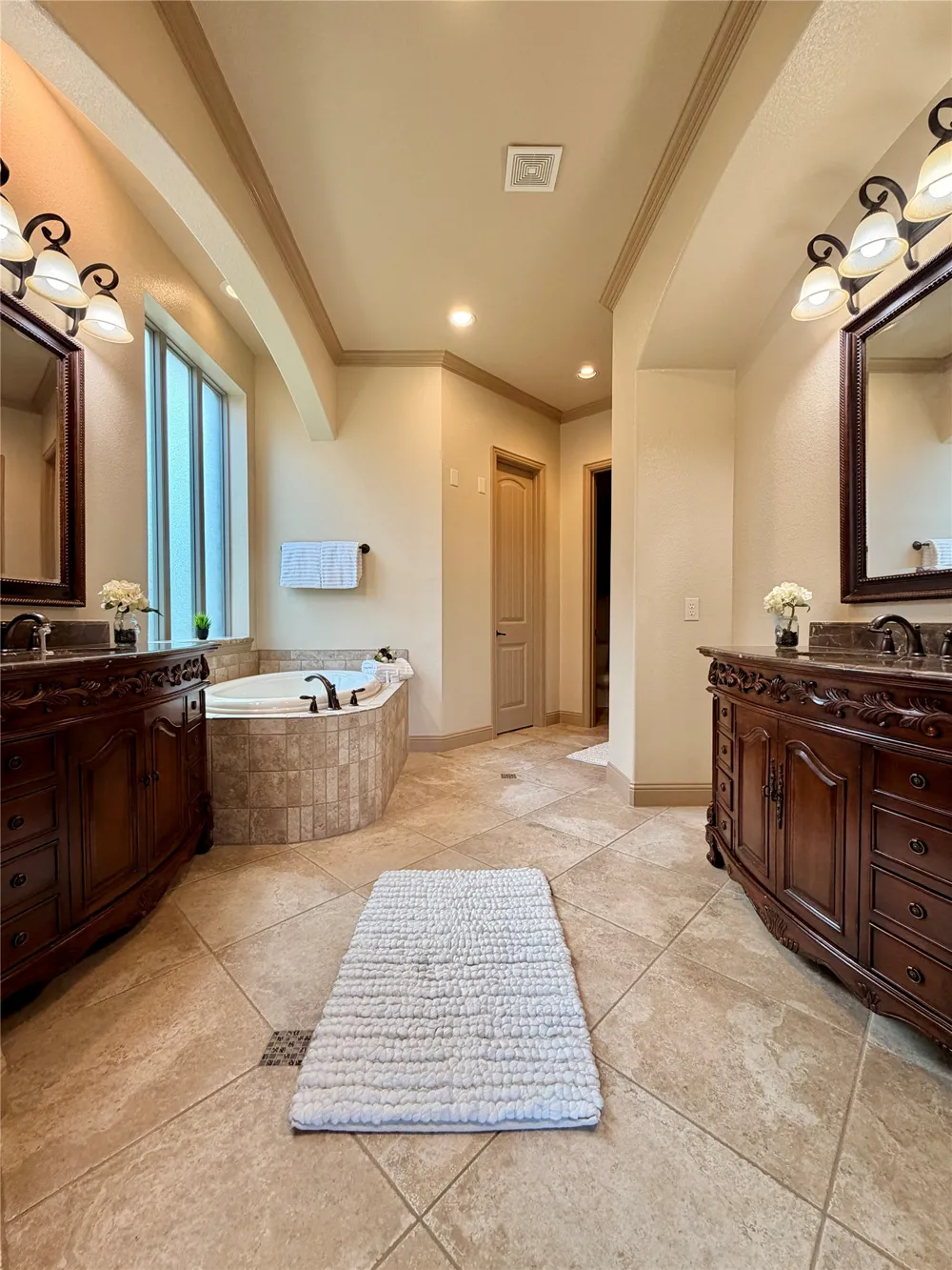 7606 Clearmeadow Lane Sachse, TX 75048