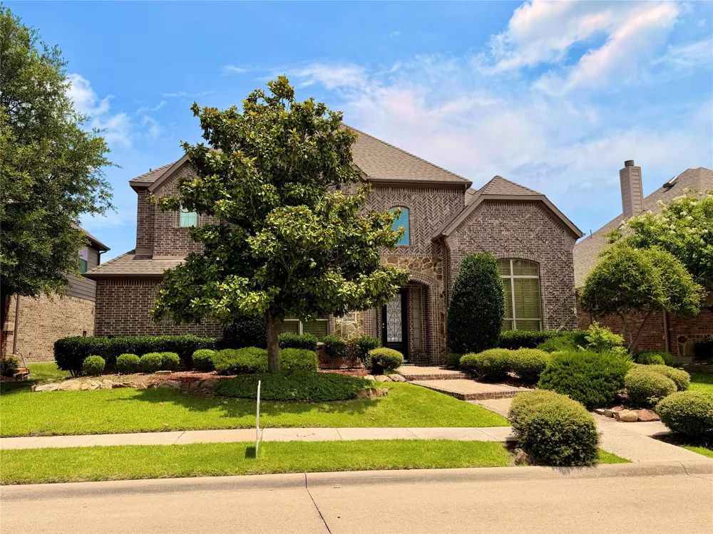 7606 Clearmeadow Lane Sachse, TX 75048