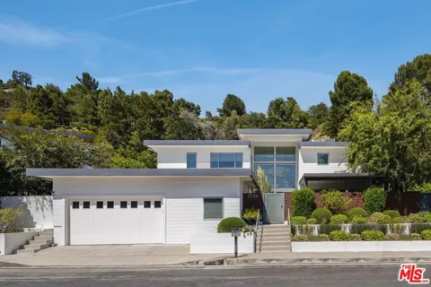 2536 Pesquera Drive