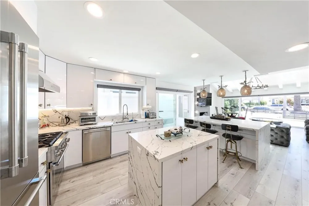 503 Marguerite Corona del Mar, CA 92625
