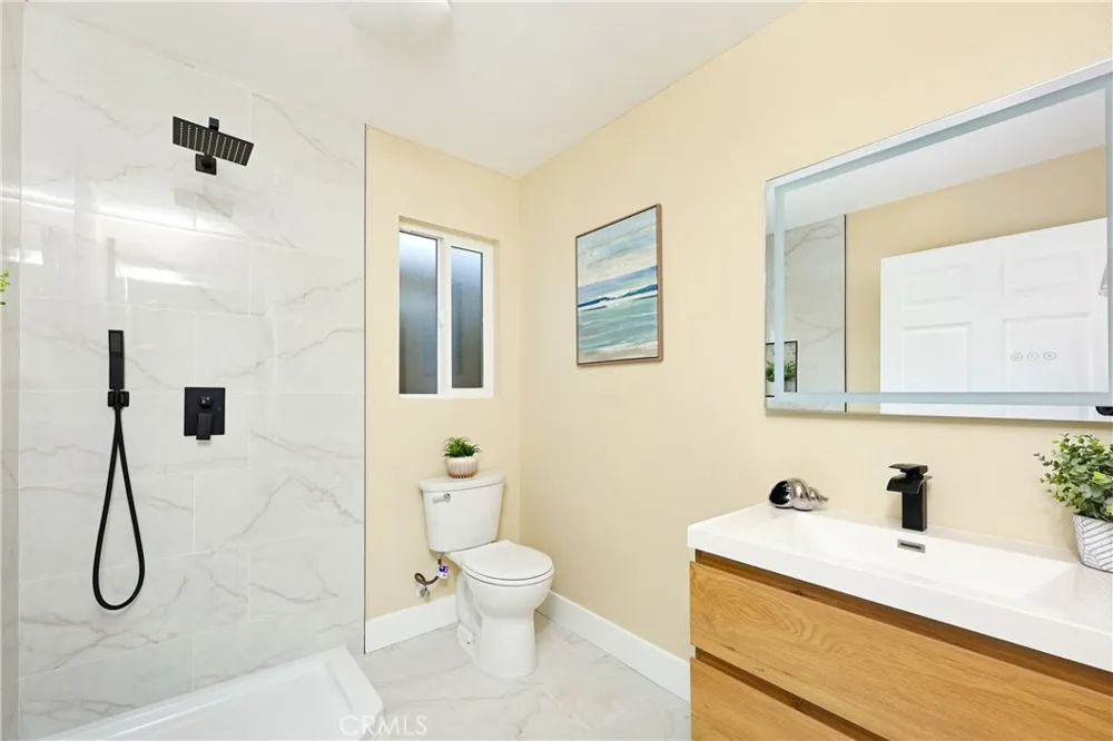 5571 Central Avenue Riverside, CA 92504