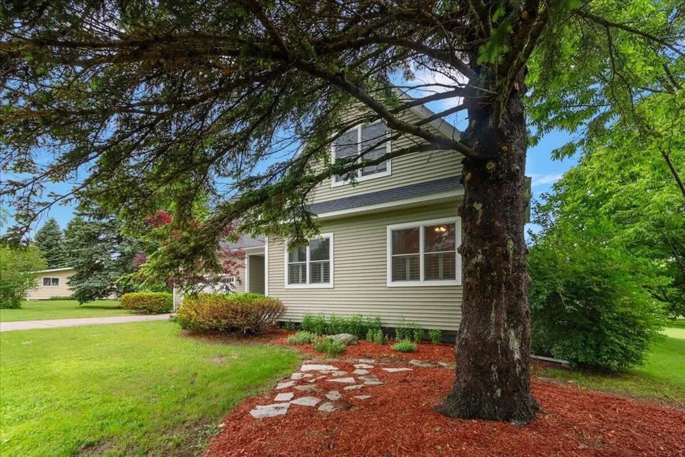 3162 Greenfield Drive Petoskey, MI 49770