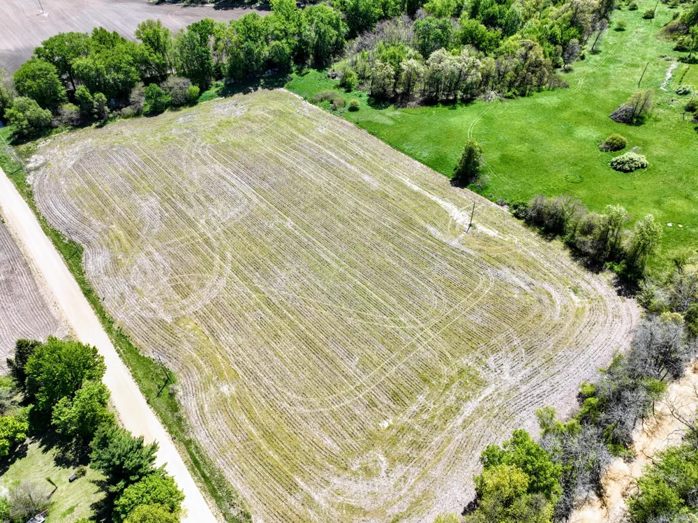 8 1/2 Mile Rd Burlington, MI 49029