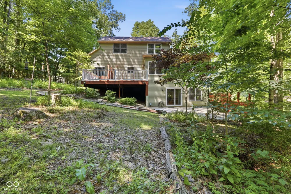 4618 Chatham Drive Bloomington, IN 47404