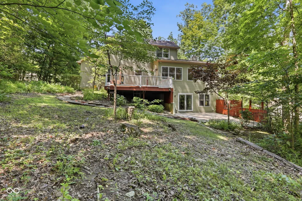 4618 Chatham Drive Bloomington, IN 47404