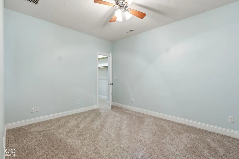 4618 Chatham Drive Bloomington, IN 47404