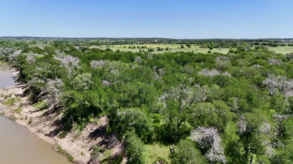 2031 County Road 3310 Valley Mills, TX 76689