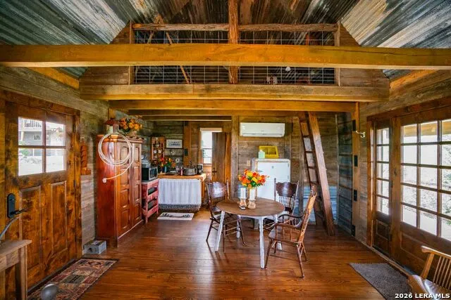 1457 Private Road 3426 Barksdale, TX 78828