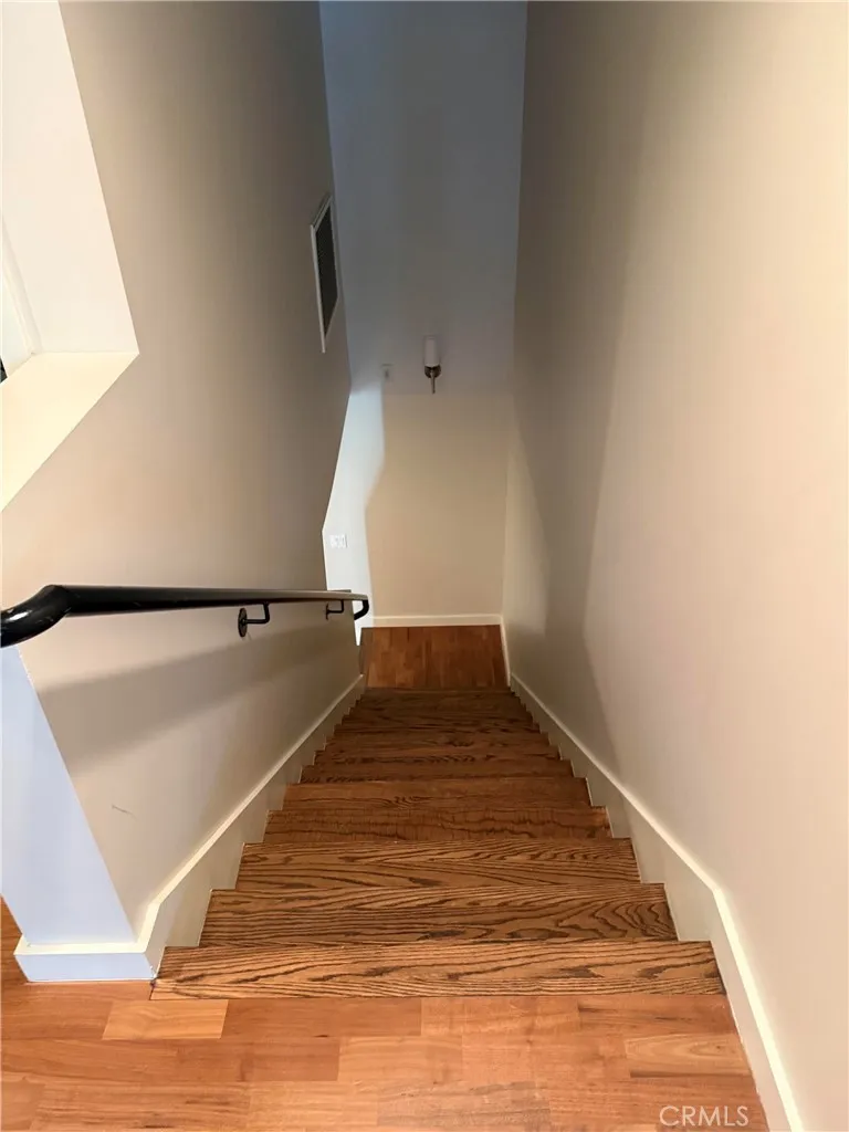 920 Granite Drive #117 Pasadena, CA 91101