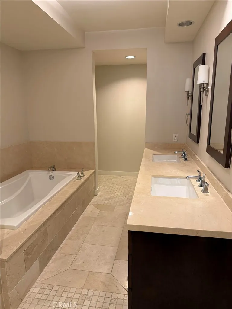 920 Granite Drive #117 Pasadena, CA 91101
